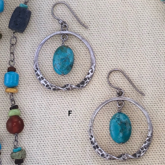 Vintage Silpada Sterling Silver Turquoise Earrings - Picture 2 of 14